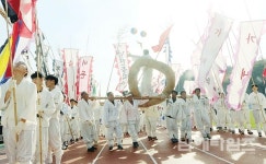 남해선구줄끗기, 인류무형문화유산 등재 - 남해시대 남해선구줄끗기, 인류무형문화유산 등재