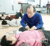 어르신들 오래오래 건강하세요 - 남해시대 어르신들 오래오래 건강하세요