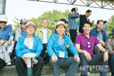 남해읍향우회 임시총회 - 남해시대 남해읍향우회 임시총회