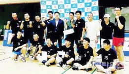 `남해72지킴이` 하동9인조 배구대회 정상 우뚝 - 남해시대 `남해72지킴이` 하동9인조 배구대회 정상 우뚝