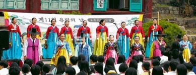 하재경 씨 유림대상 수상 - 남해시대 하재경 씨 유림대상 수상