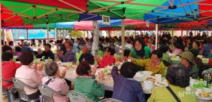 설천면 합동 경로잔치 `성료` - 남해시대 설천면 합동 경로잔치 `성료`
