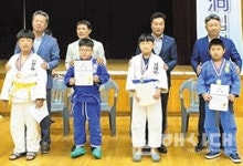 남해유도 꿈나무들, 하동군수배 경남대회 `매쳤다` - 남해시대 남해유도 꿈나무들, 하동군수배 경남대회 `매쳤다`