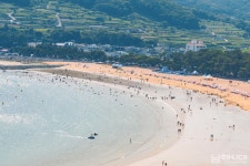 상주은모래비치가 선사하는 여름의 팔레트 - 남해시대 상주은모래비치가 선사하는 여름의 팔레트