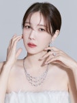 눈부신 티파니와 배우 이지아의 완벽한 조우 - 노블레스닷컴 눈부신 티파니와 배우 이지아의 완벽한 조우