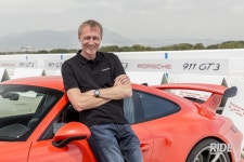 포르쉐 911 GT3, 7분 12초로 뉘르부르크링 서킷 랩 타임 신기록 갈아치우다 - 라이드매거진 포르쉐 911 GT3, 7분 12초로 뉘르부르크링 서킷 랩... 