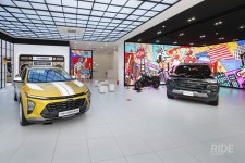 ‘더 하우스 오브 지엠’, 자동차 문화를 즐기는 열린 커뮤니티... 지엠’,  자동차 문화를 즐기는 열린 커뮤니티 공간으로 진화해 - 라이드매거진 