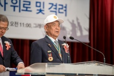 교회행사사진 - 6.25 남침 한국전쟁 참전유공자 위로 및 격려