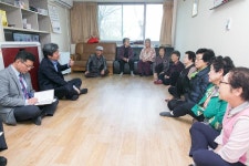 포토,현장속으로-20180412 청라3동 경로당 방문  내용 | 인천광역시 서구 구청장>서구소식