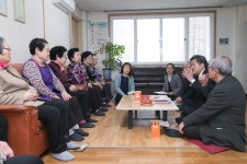 포토,현장속으로-20180308 검단1동 경로당 방문  내용 | 인천광역시 서구 구청장>살맛하는 구정활동