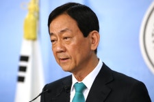 與 탈당한 진영 의원, 오전 10시 더민주 입당 회견 - 시사저널e - 온라인 저널리즘의 미래 與 탈당한 진영 의원, 오전 10시 더민주 입당 회견