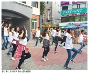 [지구별 사서의 오늘] 내가 쓴 물건들이 지구 한 바퀴 > 교육 | 학교도서관저널