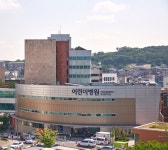 NEWS(40 Years of Hope and Healing Interview with the Director of SNU Children’s Hospital) | SEOUL NATIONAL UNIVERSITY HOSPITAL
