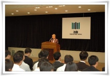서울남부지방검찰청 > 알림마당 > 생생포토 > 상세보기 - 2007. 9. 직원조회 및 청렴교육실시 2007. 9. 직원조회 및 청렴교육실시