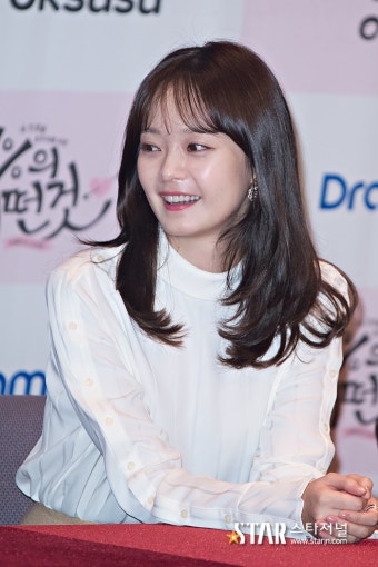 [스타포토]전소민, 계속 바라보고 싶게 만드는 무결점 하나 없는... com ≪스타저널≫ [스타포토]전소민, 계속 바라보고 싶게 만드는 무결점...