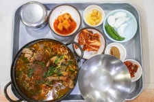 [한국여행] 경상북도 상주시의 바보온달해장국에서 푸짐한 뼈해장국~~ - 고팀장 갤러리 - 탄포포헤어