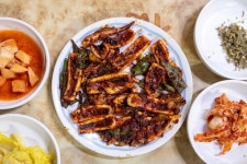 [한국여행] 용궁단골식당 불맛 가득한 「오징어 불고기」 - 고팀장 갤러리 - 탄포포헤어