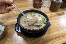 [서교동 맛집] 서울식? 돼지국밥도 맛있어요!^^ 시골 순대국밥집 - 합정동 홍대 상수동 갈만한 곳 - 탄포포헤어