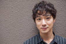 [남자 헤어스타일] 스마트하고 부드러운 남성 이미지의 파마 헤어스타일 - 추천 헤어스타일 - 탄포포헤어
