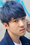 남자 투블럭 커트 스카이블루 컬러 헤어스타일 - 추천 헤어스타일 - 탄포포헤어