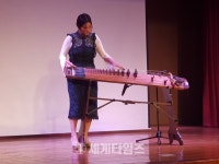 한상대 대한민국 제5대 국새장, 익산 ′원광대학교 인문대학 106 소극장′ 열정적 강의 펼쳐...