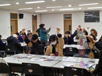 [세계로컬핫뉴스] 강원문화재단, ‘신나는예술여행’ 홍천교육도서관에서 성황리에 마쳐