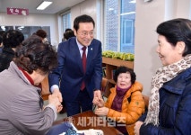 [세계로컬핫뉴스] 이용섭 시장, 서구노인종합복지관 시비 지원 약속