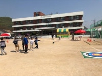 학교, 학부모, 지역 군장병이 함께하는 웅담초등학교 과학한마당 큰잔치 운영