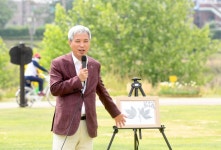 [세계로컬핫뉴스] 건강한 오산천은 우리손으로, 위해식물제거 활동 전개