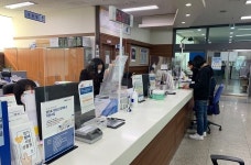 [세계로컬핫뉴스] 평택시 청북읍 행정복지센터, 민원실 내 투명 가림막 설치
