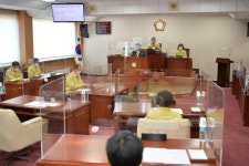 [세계로컬핫뉴스] 유천호 강화군수, “새로운 시대로의 전환 속 미래 성장동력 확보할 것”