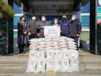 의령군 가례면 해성농기계 대표 이해성 연말 이웃나눔 쌀 기탁 의령군 가례면 해성농기계 대표 이해성  연말 이웃나눔 쌀 기탁