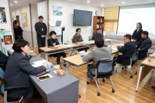 수원특례시의회 문화체육위원회, ‘수원선추촌’과 ‘수원 남·여 단기 청소년쉼터’ 현장방문 실시