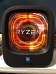 AMD 쓰레드리퍼 인텔 인사이드 | 투데이스피피시 끔찍한 혼종이 나타났다!!! AMD 쓰레드리퍼 인텔 인사이드 | 투데이스피시