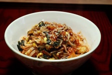 비빔칼국수, 부산광역시 강서구, 음식