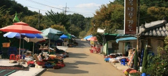 시장을 지나면서, 충청남도 서산시, 사진