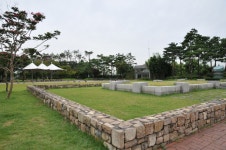 건너편의 장소, 부산광역시 수영구, 사진