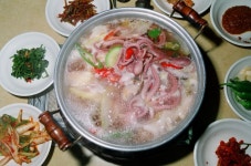 초여름 입맛 돋우는 별미, 태안 박속밀국낙지탕,충청남도 태안군,별미,여행기사,트래블아이