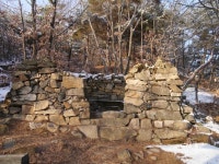 겨울에 붉어지는 양주 불곡산(佛谷山),경기도 양주시,명물,여행기사,트래블아이