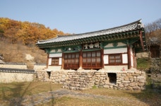 많은 유생들의 흔적이 남아있는 비안향교,경상북도 의성군,문화,여행기사,트래블아이