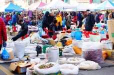 먹고, 보고, 즐기는 오감만족 놀이터! 국내 곳곳 전통 시장 나들이 ,트래블투데이 THINK-i,트래블투데이,여행기사,트래블아이