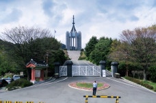 부산의 과거, 현재 그리고 미래가 있는 곳, 부산 중앙공원과 민주공원 ,부산광역시 중구,문화,여행기사,트래블아이
