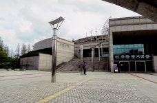 부산의 과거, 현재 그리고 미래가 있는 곳, 부산 중앙공원과 민주공원 ,부산광역시 중구,문화,여행기사,트래블아이