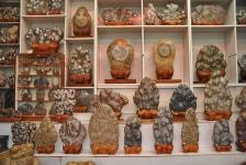 청송꽃돌(가공석),경상북도 청송군,제철없음,지역특산물,트래블아이 	청송꽃돌(가공석),경상북도 청송군,제철없음,지역특산물,트래블아이