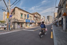 대구를 일으킨 건 골목이다 - 트래비 매거진 대구를 일으킨 건 골목이다