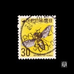 수집전문쇼핑몰 우문관 271(083)  /  제2차그라비아보통 30원 꿀벌 만월사용제 / 80.5.20 / 광주 임동