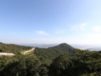 봉수산 < 예산의 명산 < 관광명소 < 예산군 문화관광(관광통합플랫폼)  봉수산 > 예산의 명산 > 관광명소 >