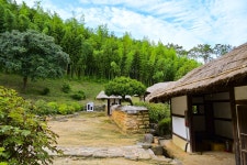 별별여행 > 영랑생가 | 별별시장&별별여행 ┃ 여행문화의 새로운 트렌드를 만들다 별별여행 > 영랑생가