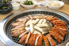 전국별별시장 스토어 > 설악명가숯불닭갈비막국수 | 별별시장&별별여행 ┃ 여행문화의 새로운 트렌드를 만들다 전국별별시장 스토어... 