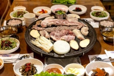 전국별별시장 스토어 > 칠성골흑돼지 | 별별시장&별별여행 ┃ 여행문화의 새로운 트렌드를 만들다 전국별별시장 스토어 > 칠성골흑돼지